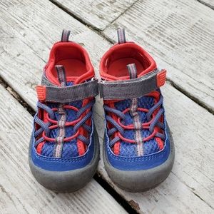 OshKosh Toddler Boy's Hiking/Water Sandals